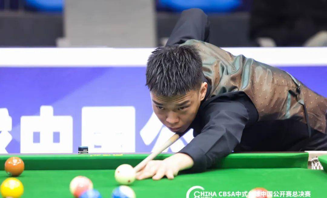 逼平巴西 逼平巴西